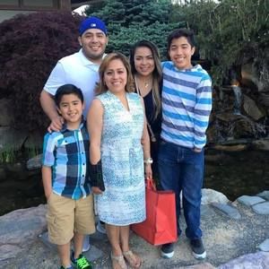 Meet your Posher, Dulce